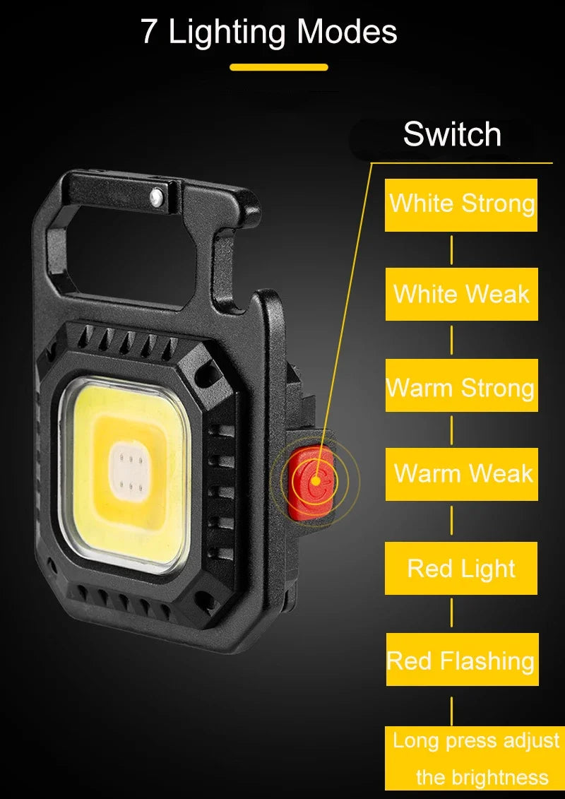 Mini lanterna LED com íman, luz COB, ideal para camping ao ar livre e uso no trabalho. Compacta para bolso, com 800 lúmens, recarregável por USB e 7 modos de iluminação